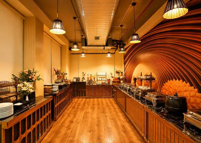 Hotel Luxe Opera Nh8 - 7Km From Igi Airport Delhi New Delhi